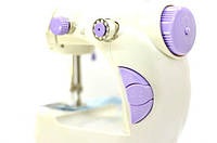 Швейная мини машинка Mini Sewing Machine SM-202A 4 в 1 портативная домашняя машинка для шитья, от сети /