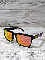 Солнцезащитные очки оранжевые, матовые, унисекс в пластиковой оправе