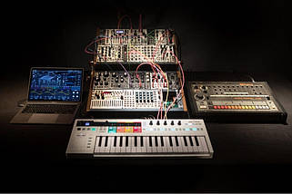 MIDI-клавіатура Arturia KeyStep Pro WH, фото 5
