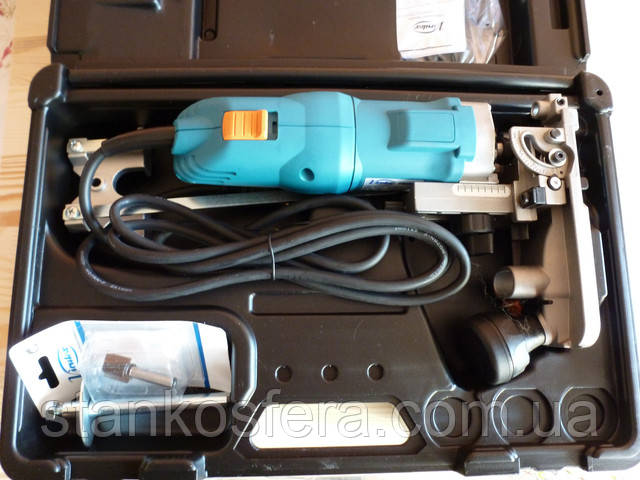 Кромочный фрезер Virutex FR292R пластиковый кейс для хранения и переноски