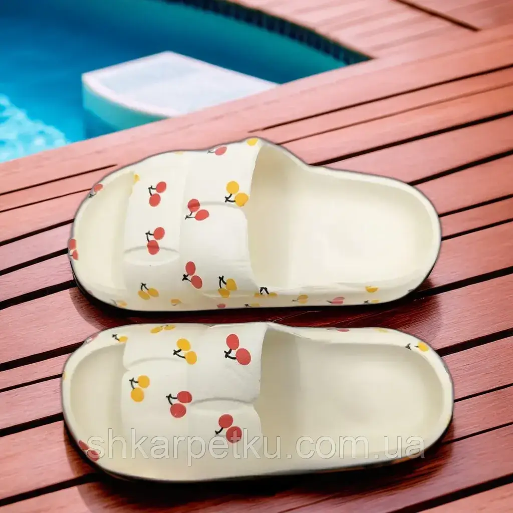 Шльопанці жіночі літні литі стильні стильні пляжні молодіжні EVA молочний, фото 1