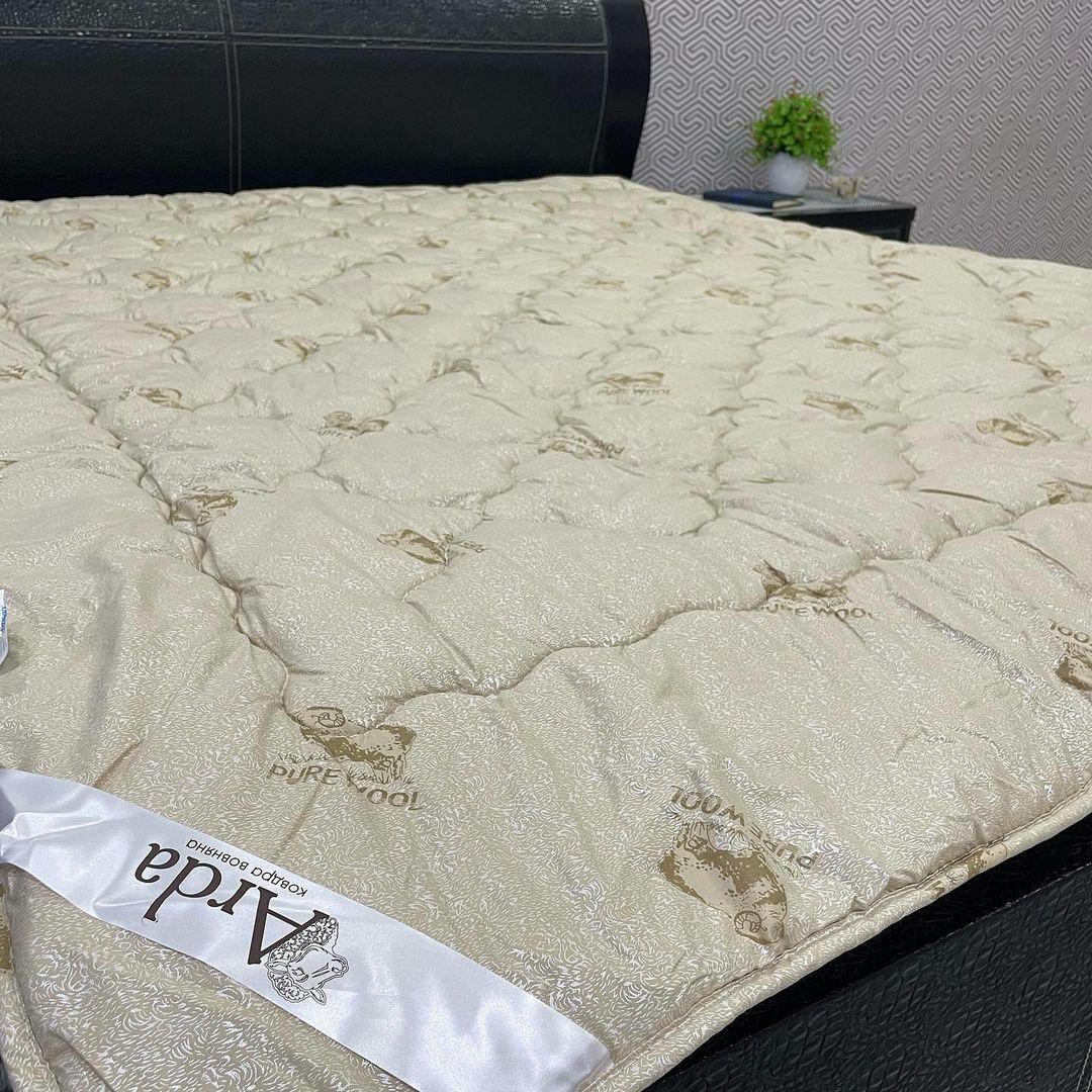 Тепла ковдра на овчині 200х220 повітряна та легка від виробника АРДА, фото 1