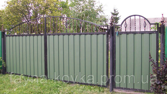 Комір закритий профнастилом 5440