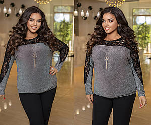 Жіноча стильна кофта з блискучої тканини зі вставкою гіпюру по плечах, батал великі розміри