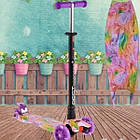 Самокат чотириколісний пластмасовий з підсвічуванням коліс Абстракція 779-2435 MAXI Best Scooter Фіолетовий, фото 2