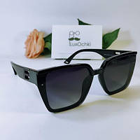 Женские стильные солнцезащитные очки в пластиковой оправе F Черный, Серый