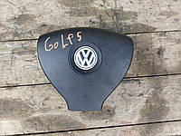 Подушка безопасности водительская Airbag для Volkswagen Golf 5 ,1K0880201P