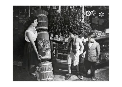 Листівка Black&White - Велика цукерка, фото 1