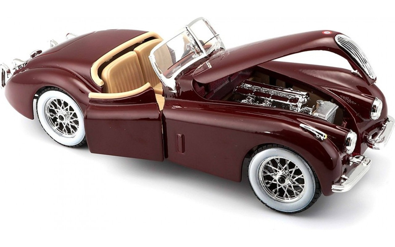 Модель ретро автомобіля Jaguar 1951 XK120 Roadster 1:24 BBURAGO