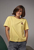Жіноча футболка з вишитим ведмежам — жовтий колір, S (є розміри)