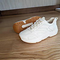 Шкіряні молочно білі кросівки Stilli Group 36 (23.5 см)