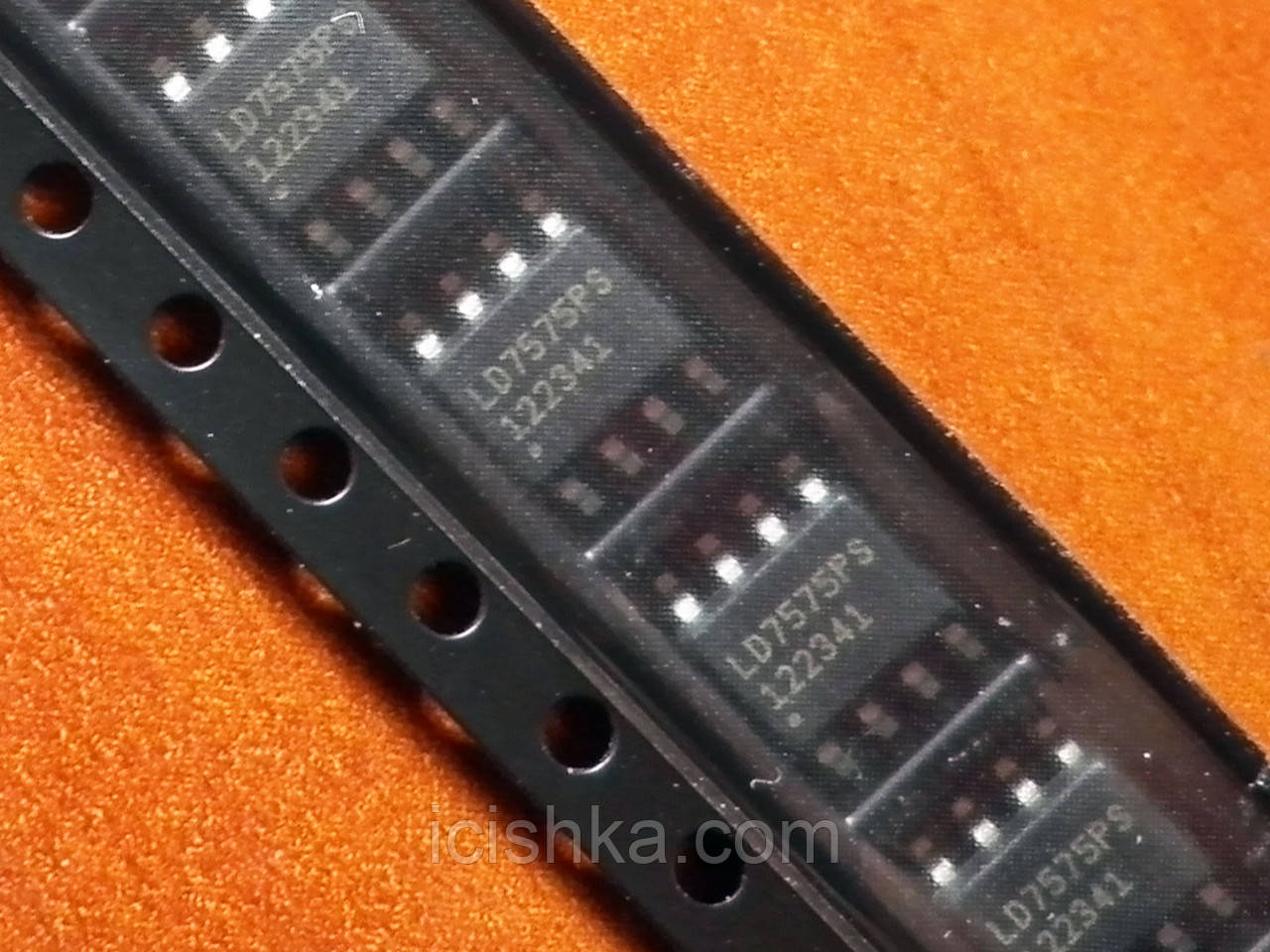 LD7575PS SOP8 — високовольтний ШІМ контролер ДБЖ