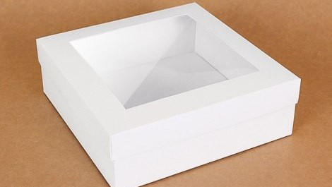 Коробка "Баварія" М0033-о2, біла з пластиковим віконцем