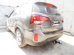 Фаркоп Kia Sorento 2 XM 2012-2015 (Кіа Соренто 2 ХМ) Американська вставка під квадрат