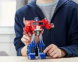 Робот-трансформер Hasbro Оптимус Прайм Кібервсесвіт, 30 см — Ultimate Class Cyberverse, фото 4