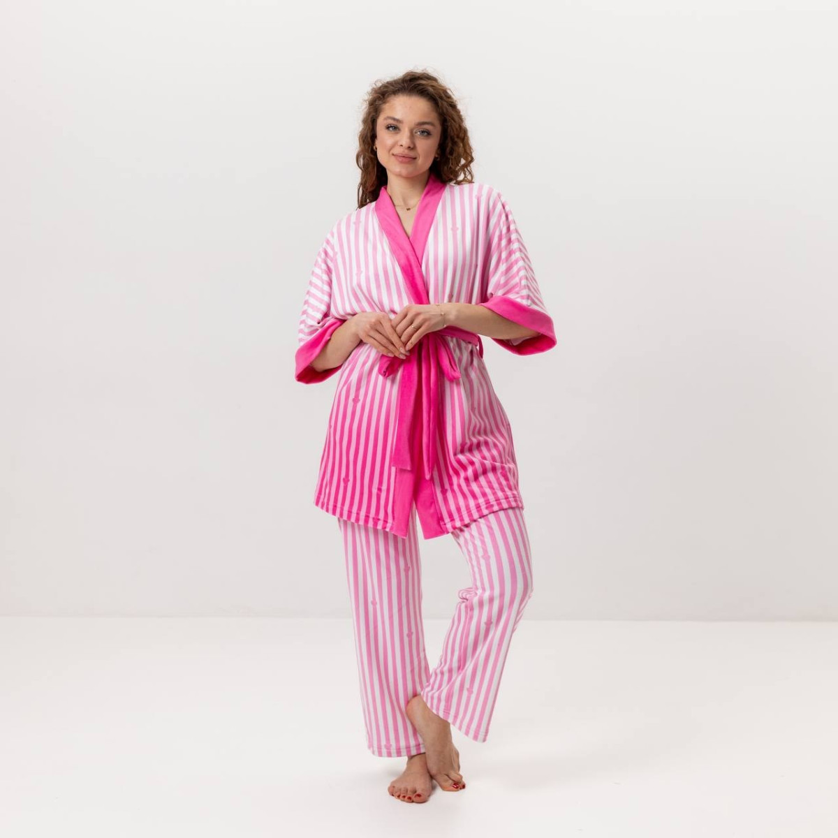 Комплект жіночий з плюшевого велюру штани та халат Victoria's Secret Pink 3432_S 16011 S код ID 4727325