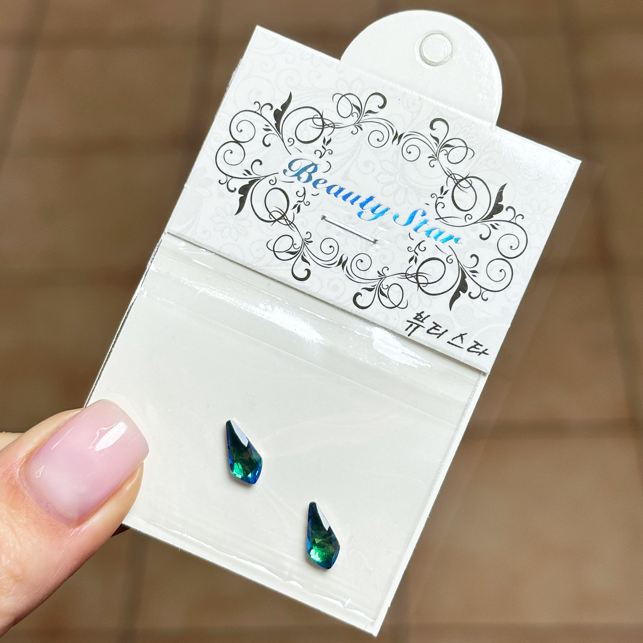 Камені для декору Beauty Star 2 шт., кристал зелений хамелеон