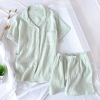 Зручна легка жіноча піжама домашній комплект футболка - сорочка і шорти муслін