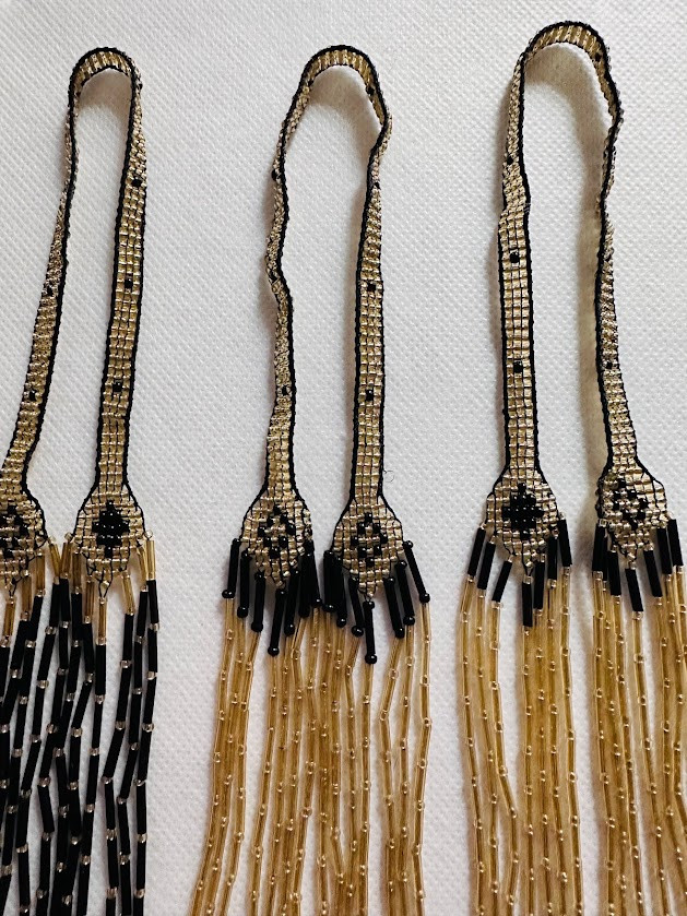 Гердан ручного плетения из Бисера в Золотых и Черных Тонах. - фото 4 - id-p1493971568