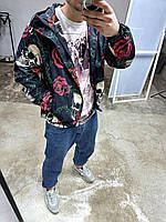 Чоловіча весняна-осіння вітровка чорна з принтом на плащівці, Молодіжна чорна куртка-вітровка з капюшоном