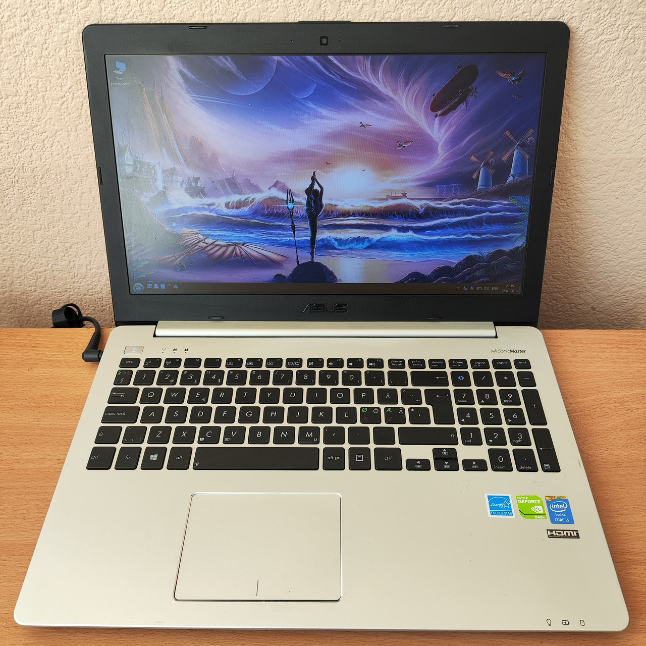 Ноутбук Asus R553L 15.6" i5-4200u/8 Gb DDR3/500 Gb HDD + 24 Gb SSD/ GeForce 840M 2Gb, фото 1