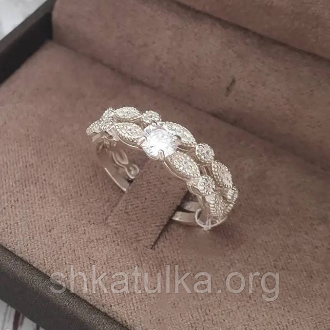 Комплект з двох срібних каблучок з фіанітами