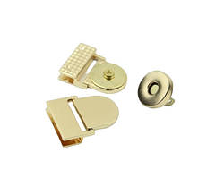 Замок для сумки магнітний язичок 31*29 мм колір золото