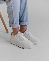 Стильные женские белые кроссовки с бордовыми вставками из эко кожи и текстиля