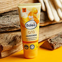 Balea Handcreme Q10 mit Aprikosenöl und LSF15 Крем для рук Q10 з абрикосовою олією та SPF15 100 мл