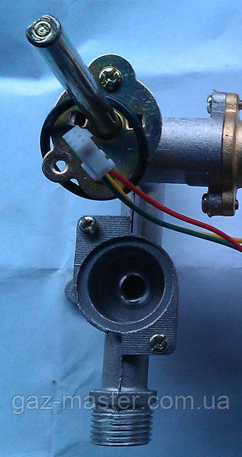 Газовий редуктор китайських колонок 42 мм до водяного блока