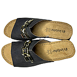 Шльопки сабо жіночі чорні Inblu з відкритим носком на підборах, взуття жіноче босоніжки з декоративним ланцюжком, фото 3