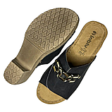 Шльопки сабо жіночі чорні Inblu з відкритим носком на підборах, взуття жіноче босоніжки з декоративним ланцюжком, фото 9