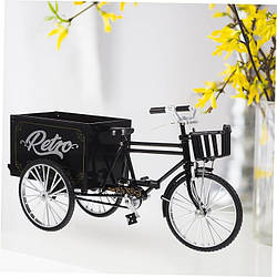 Антикварна модель триколісного велосипеда з візком, тягова вантажівка