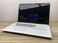 Ноутбук Sony VAIO SVE17 17.3 HD+ TN/i5-3230M/RAD HD 7650M 1 GB/8GB/SSD 120GB B