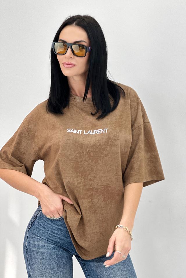 Жіноча футболка "Saint" оптом від виробника