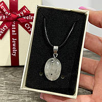 Натуральний камінь Турмаліновий кварц кулон у формі краплі на шнурку - оригінальний подарунок хлопцю дівчині в коробочці