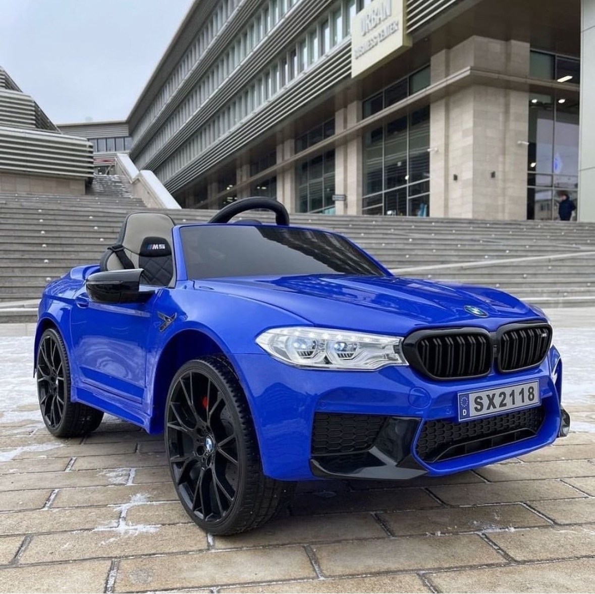 Дитячий електромобіль BMW M5 на акумуляторі + пульт, фото 1