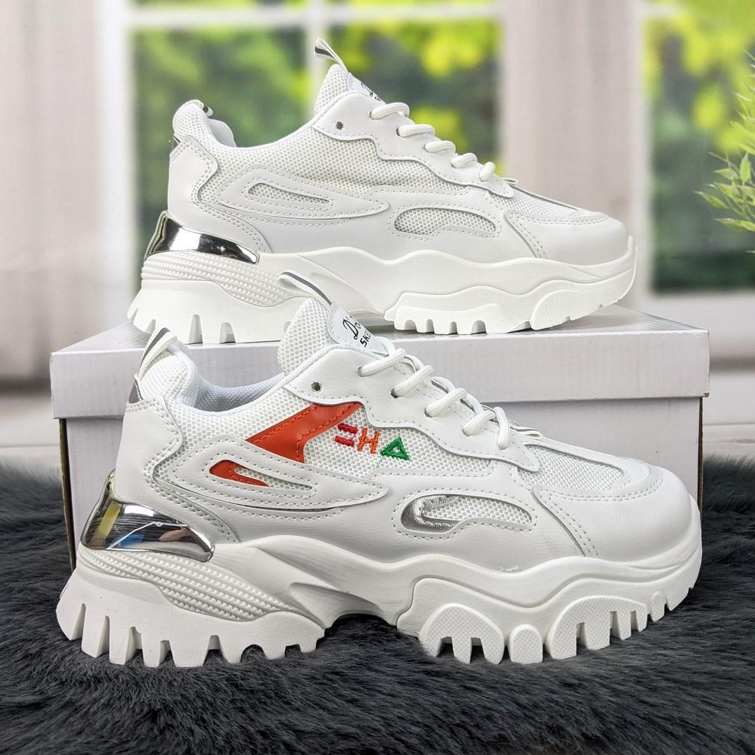 Кросівки жіночі білі на об'ємній підошві Aba 4432, фото 1