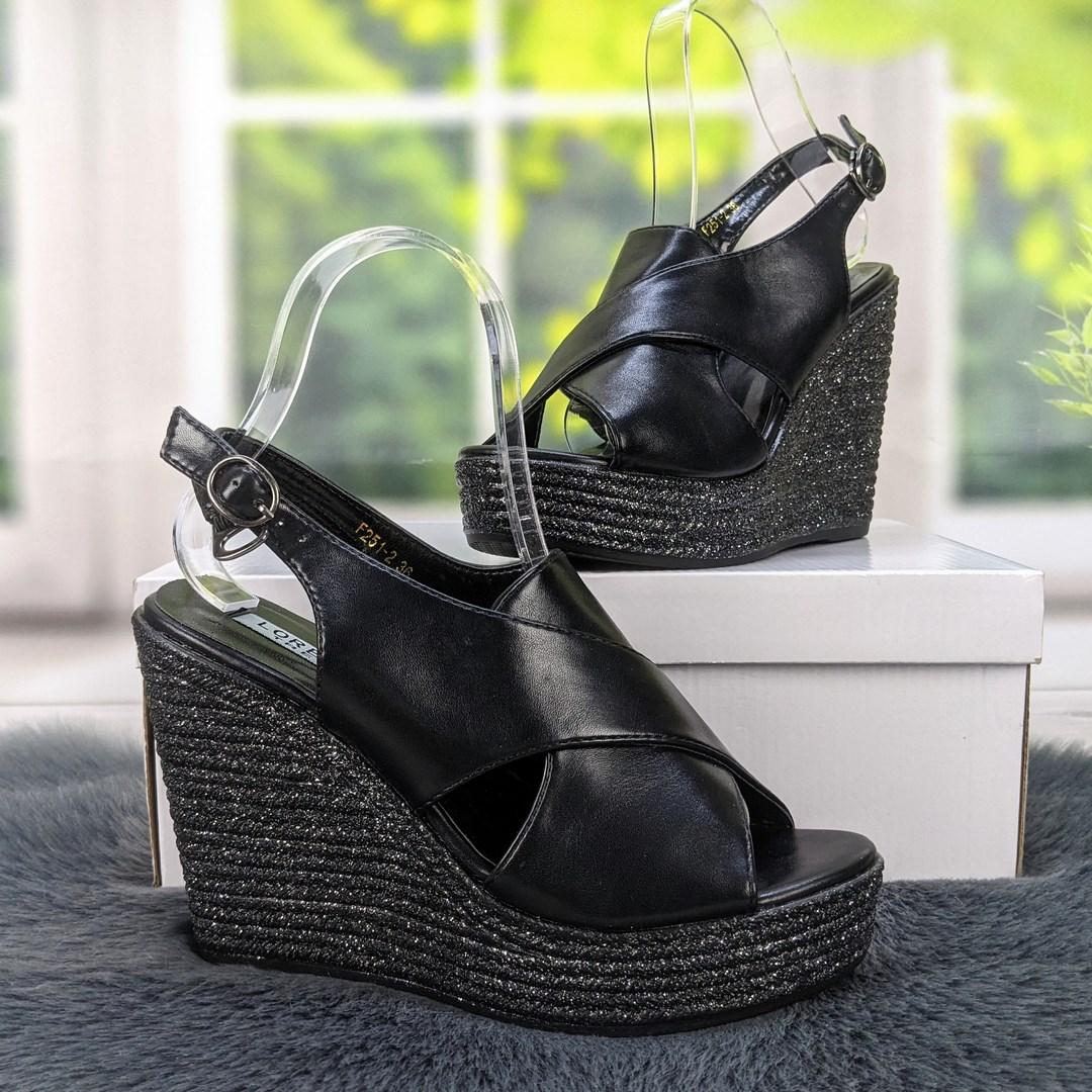 Босоніжки жіночі чорні високої платформи Loretta 4436, фото 1