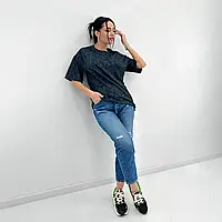 Жіноча літня футболка з рукавом до ліктя у чорному кольорі