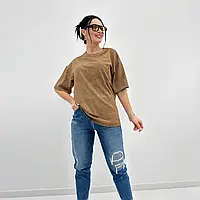 Бежева жіноча вільна футболка на літо з кулірка