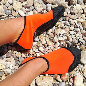 Шкарпетки для басейну