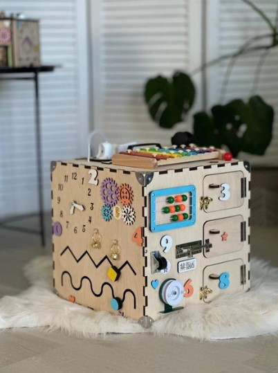 Екоіграшка для розвитку дитини, куб з 20 іграми, сенсорика, логіка, пам'ять