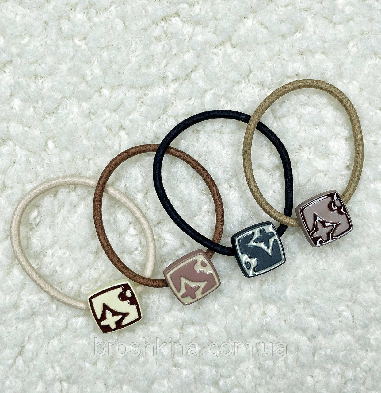 Резинки для волосся джгут тонкий Ø6 см чорні та коричневі 40 шт./пач. БРЕНД, фото 1