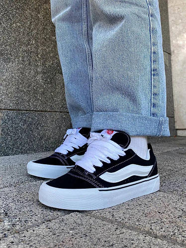 Невероятно крутые женские кеды vans knu skool черные с белой подошвой ...