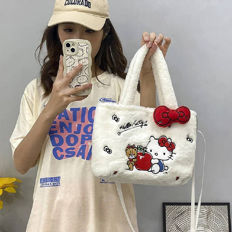 М'яка пухнаста сумка Hello Kitty через плече, шопер, фото 1