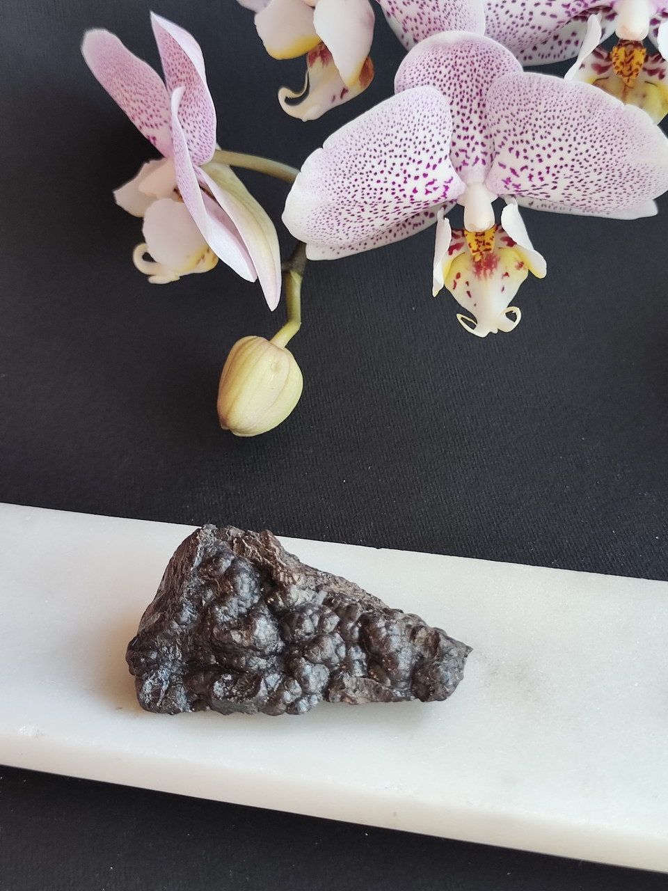 Камінь без оправи тектит 56*32*17 мм., фото 1