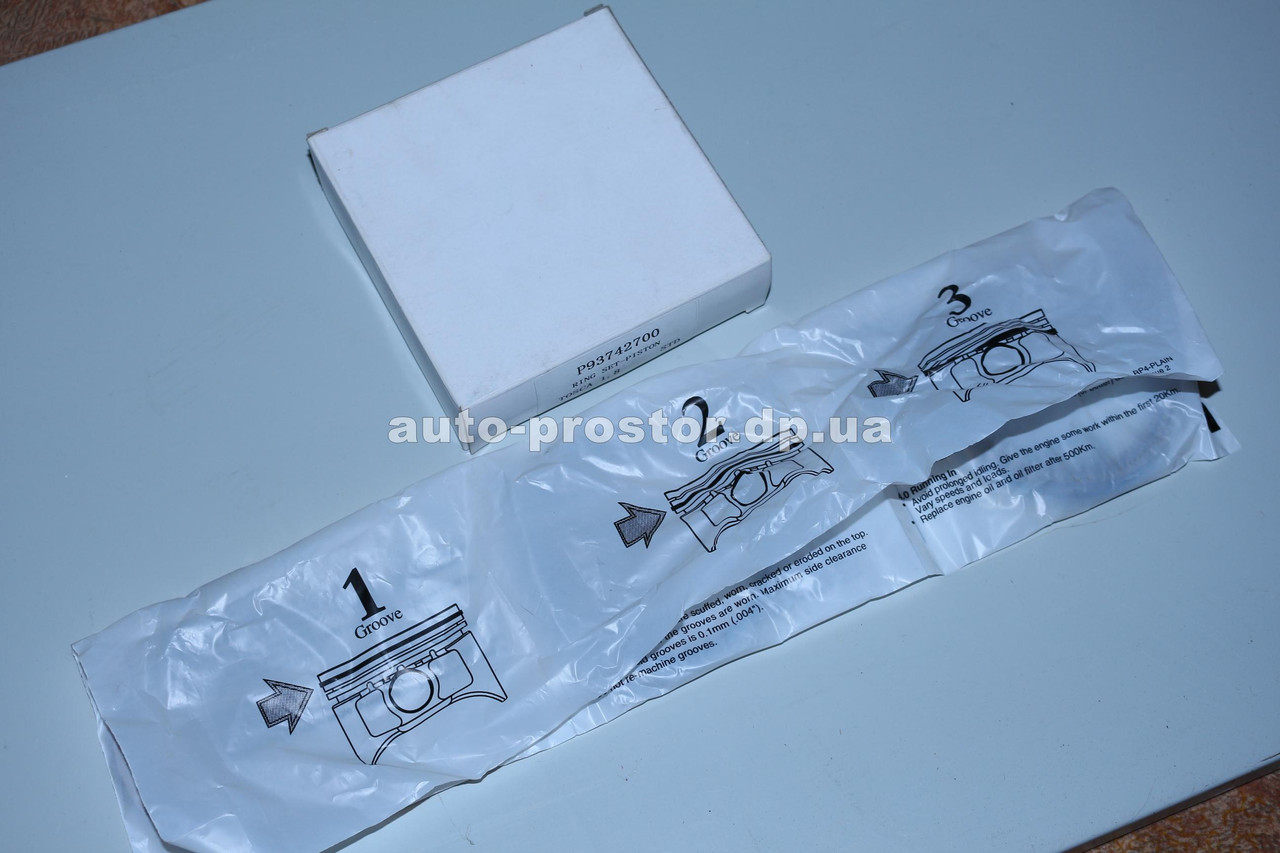 Комплект поршневих кілець Лачетти1,8 (KOBIS) STD 93742700