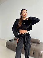 Женский яркий красивый стильный модный трендовый велюровый костюм с вышивкой кофта и штаны (черный, малина)