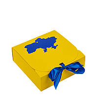 Подарункова коробка зі стрічкою 170х170х60 "Карта України" жовта